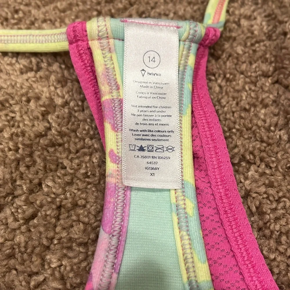 IVIVVA - Picture 2 of 3